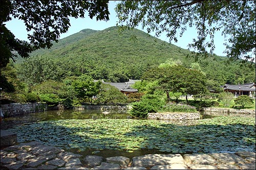 운림산방 전경 